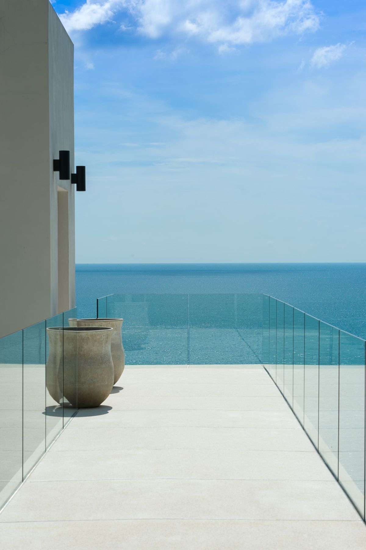 The Aquila villa photo.