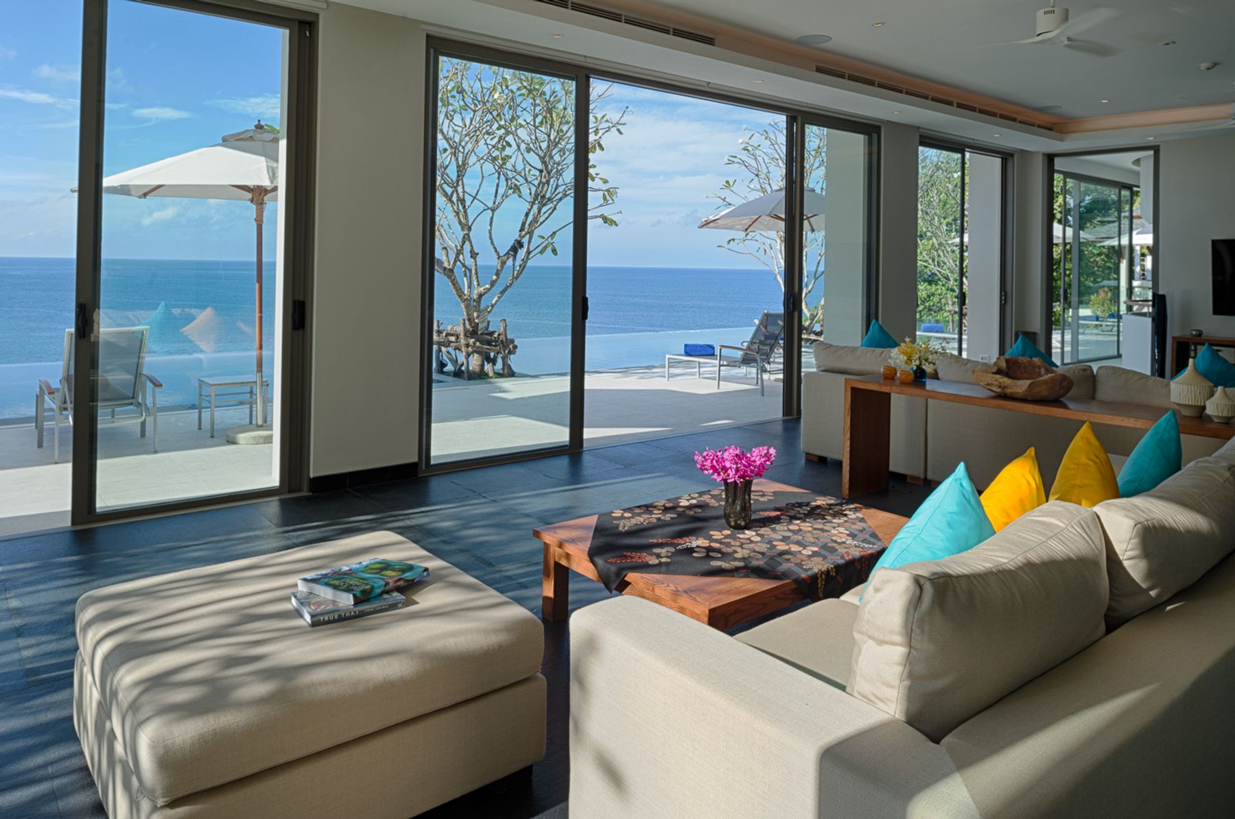 The Aquila villa photo.