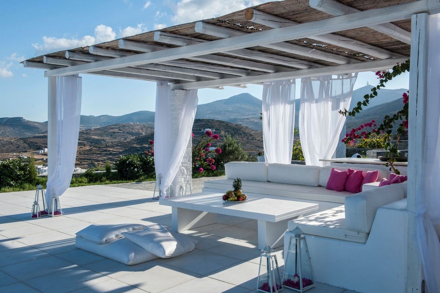 Mirabella villa photo.