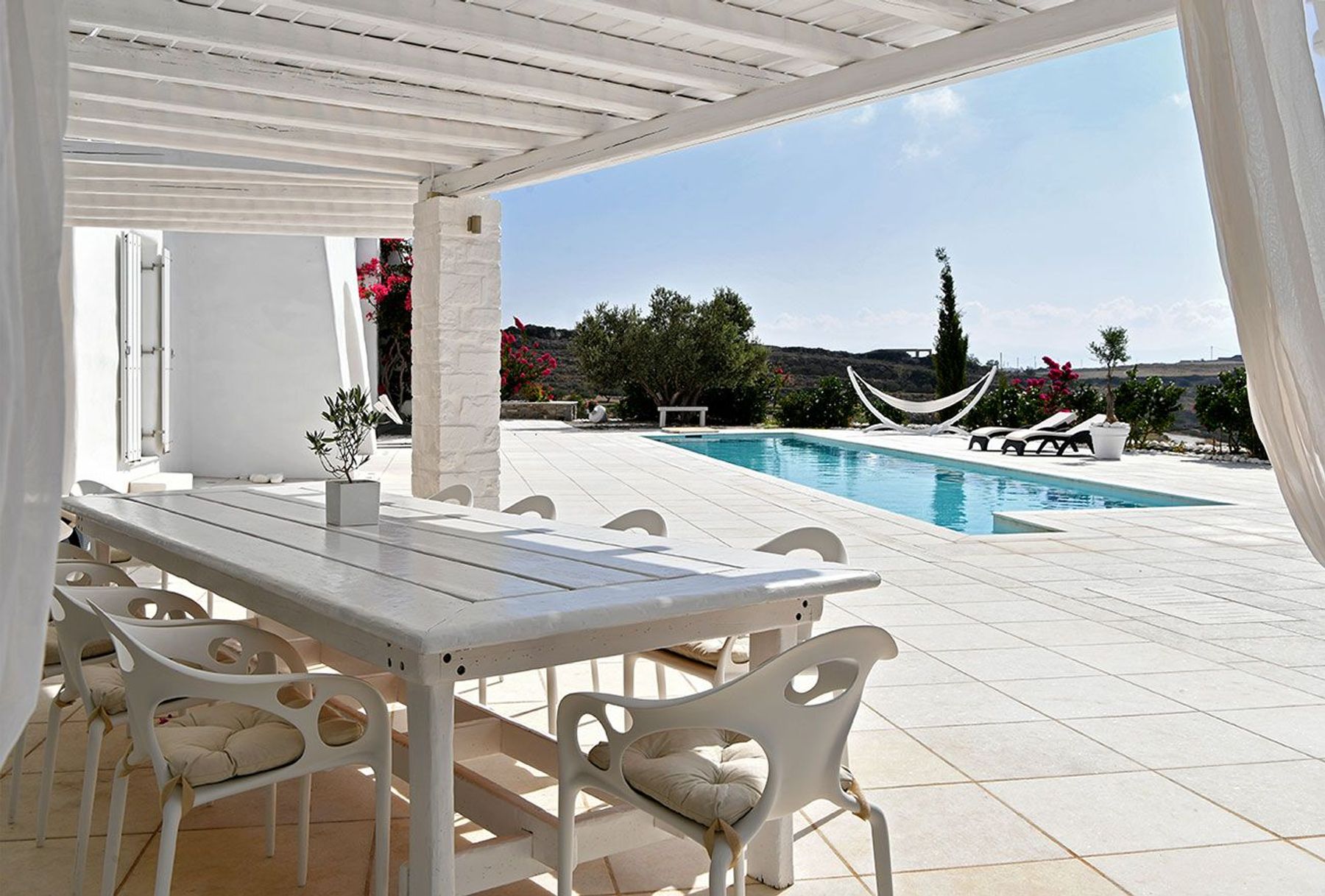 Mirabella villa photo.