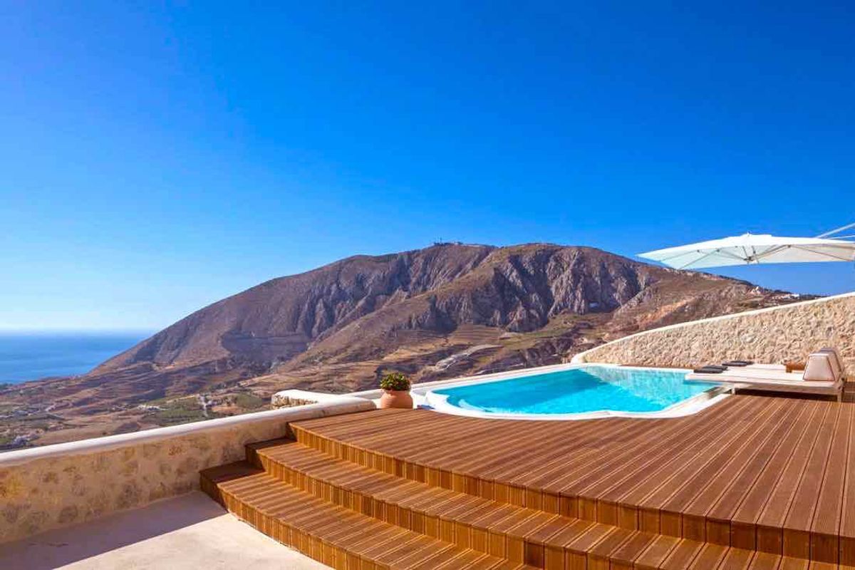 Celadon villa photo.