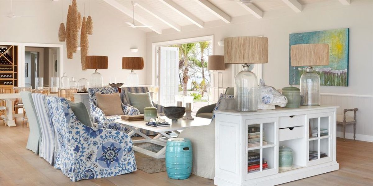 Thanda Island villa photo.