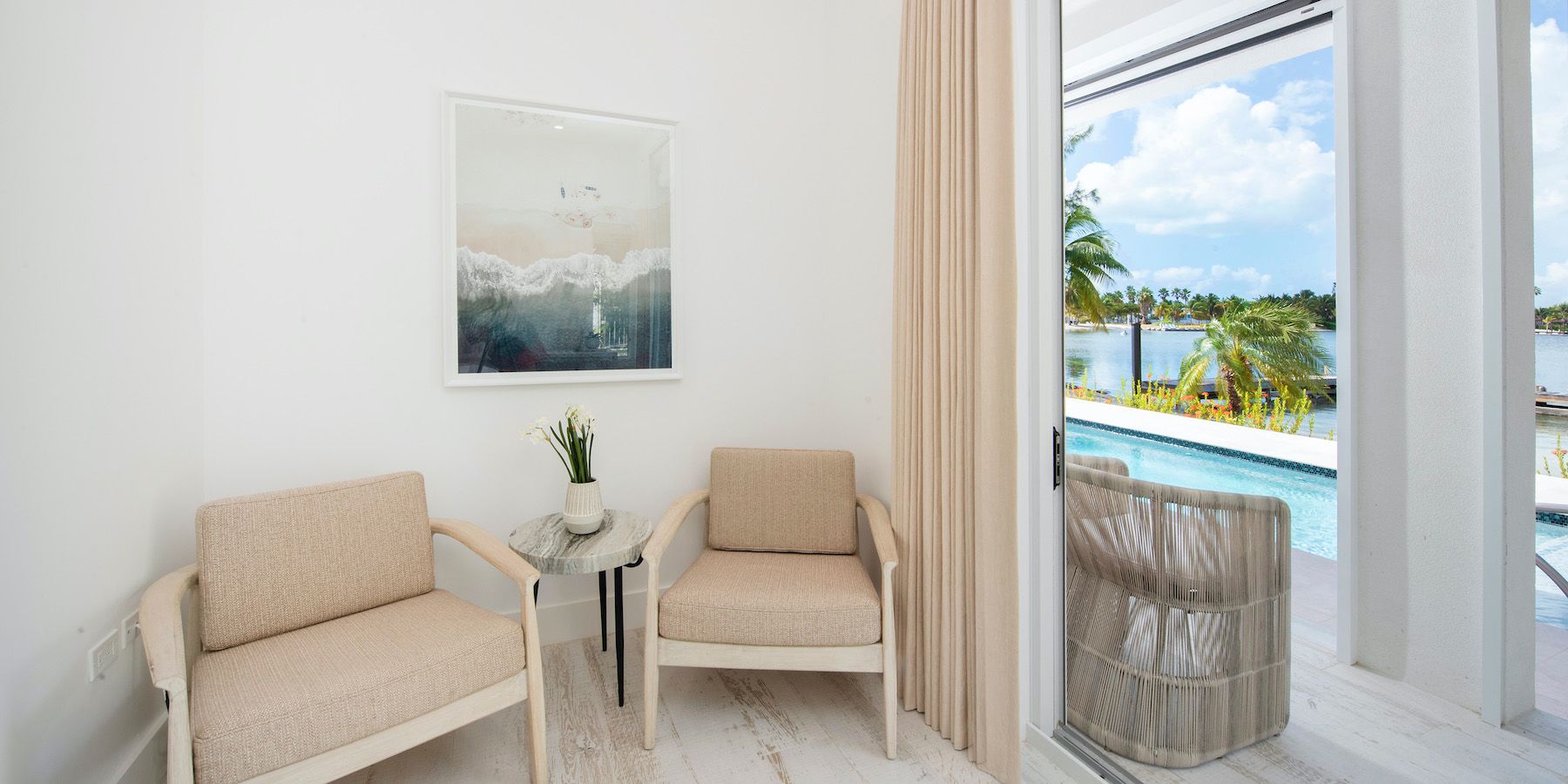 Fantasea & Guest Cottage villa photo.