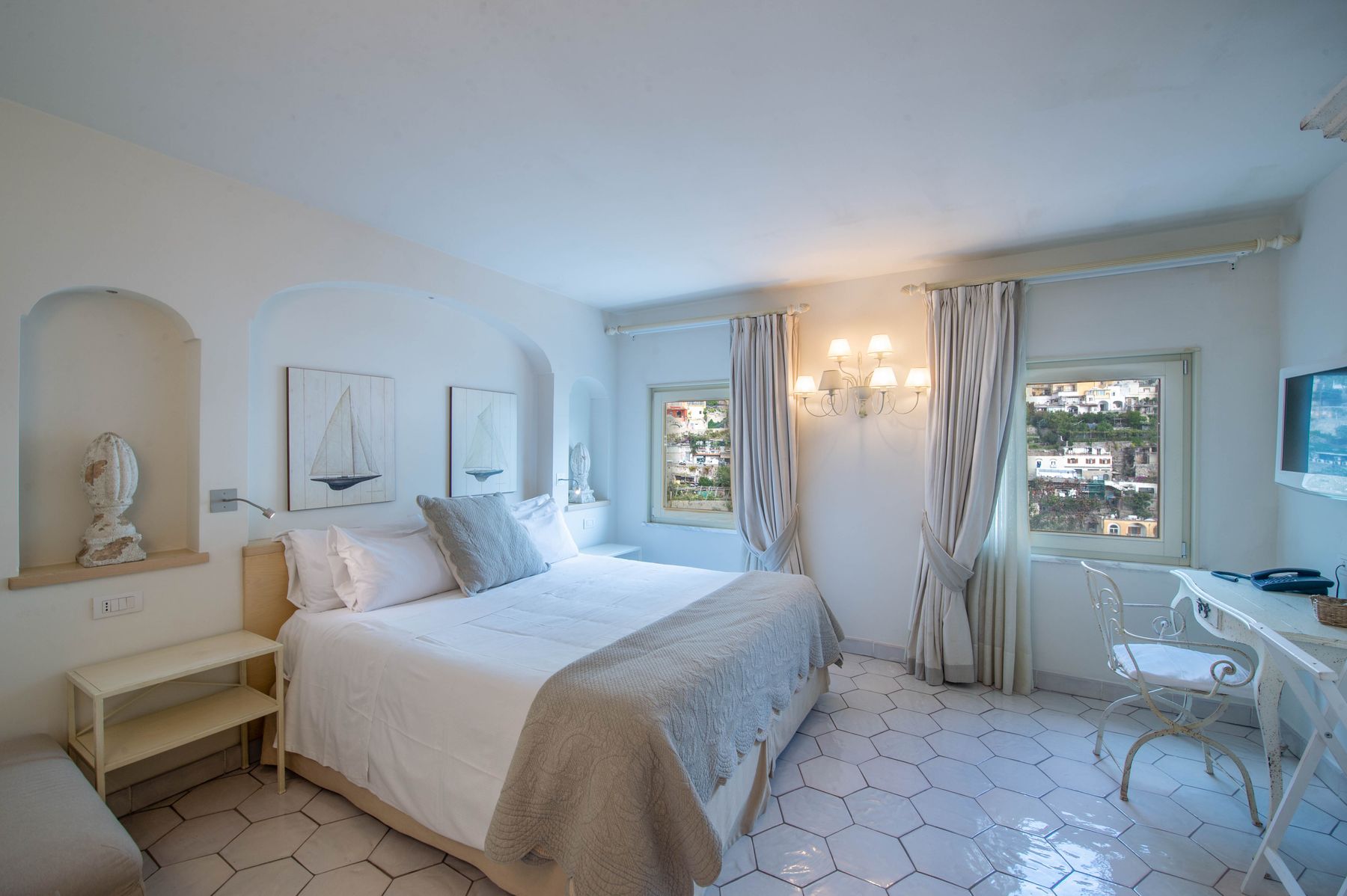 Giulia villa photo.