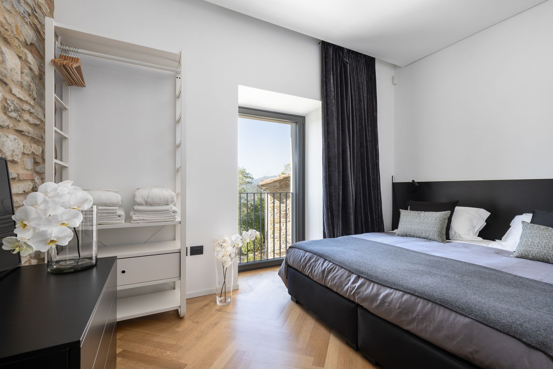 Donato villa photo.