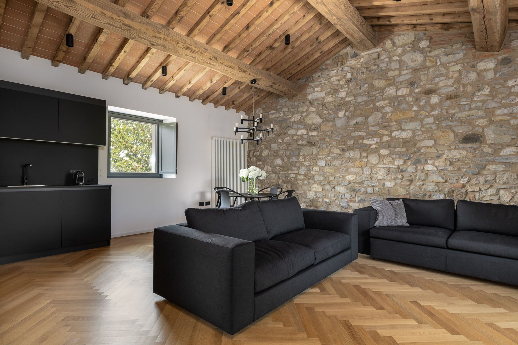 Donato villa photo.