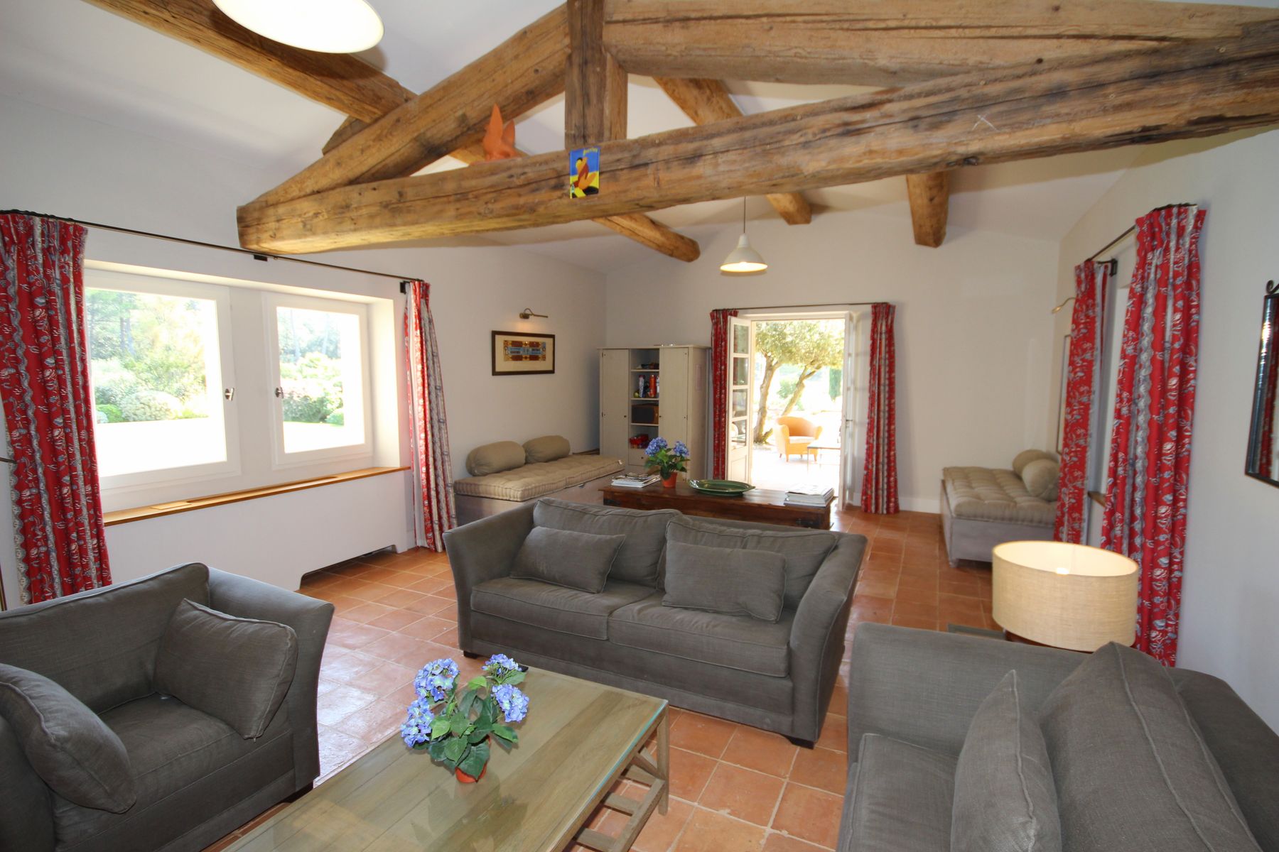 Mas de Roubine villa photo.