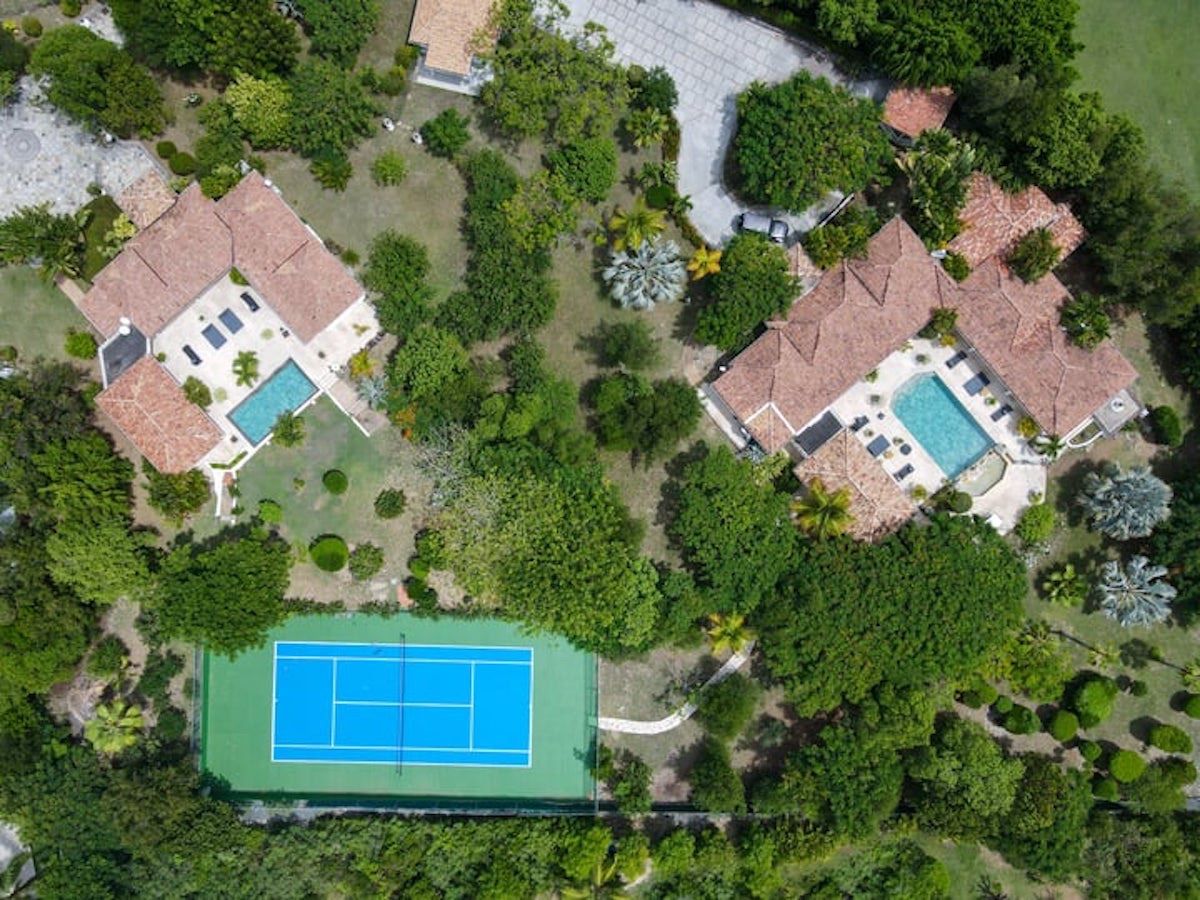 La Pinta villa photo.