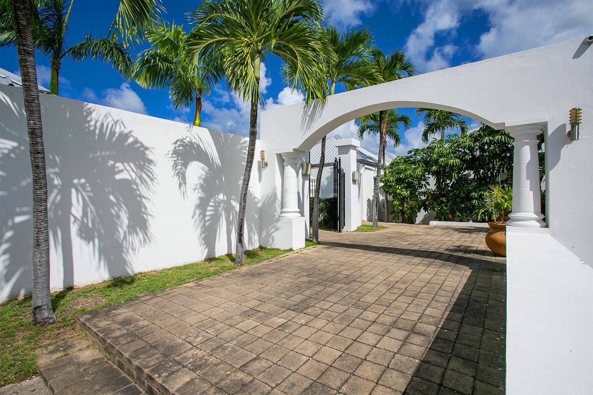 Villa driveway and car parking
