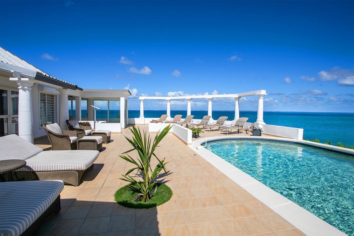 Pool area