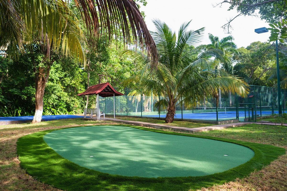Putting green