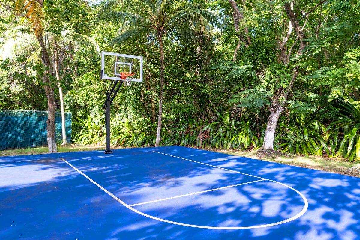 Sport court