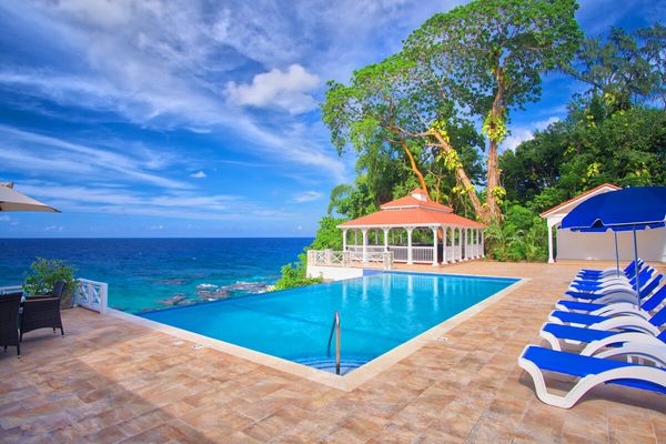 Golden Clouds Villa is located on Jamaica's north coast in the village of Oracabessa 