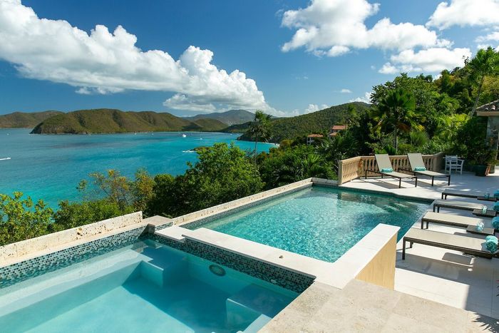Lantano Villa is located in Peter Bay Estate overlooking the Caribbean and the north shore