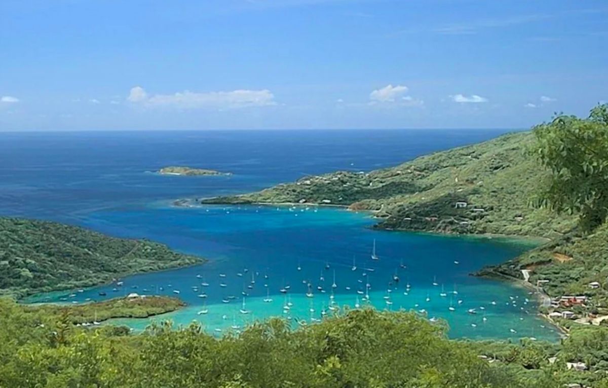 Coral Bay