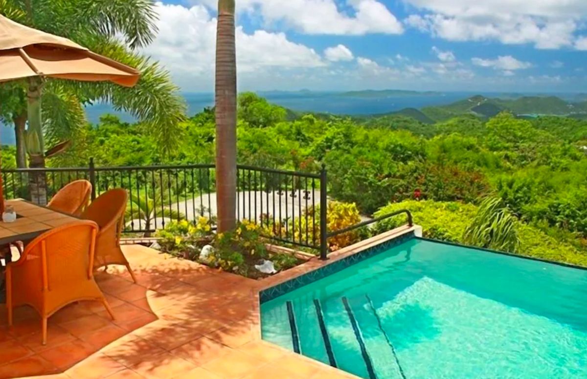 Pool area