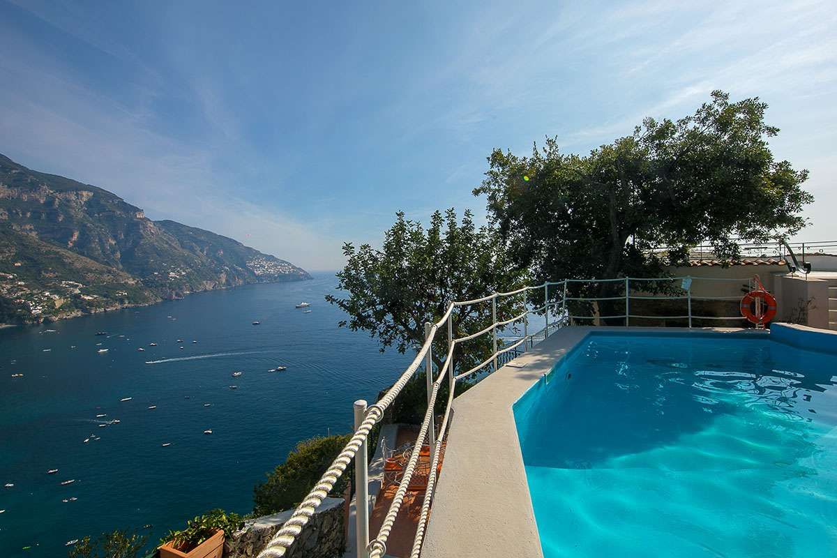 Perla di Mare villa photo.
