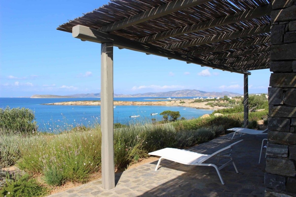 Azure Bay villa photo.