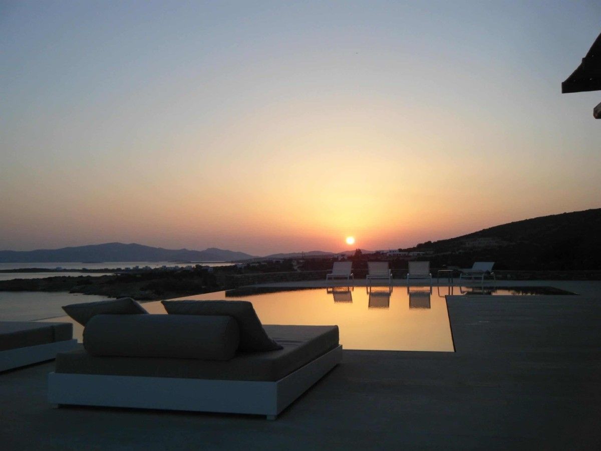 Azure Bay villa photo.