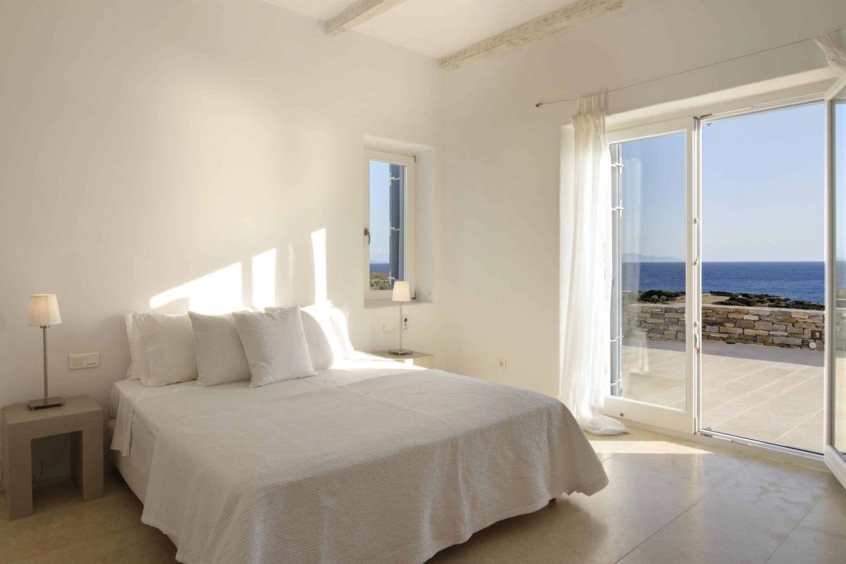 Azure Bay villa photo.