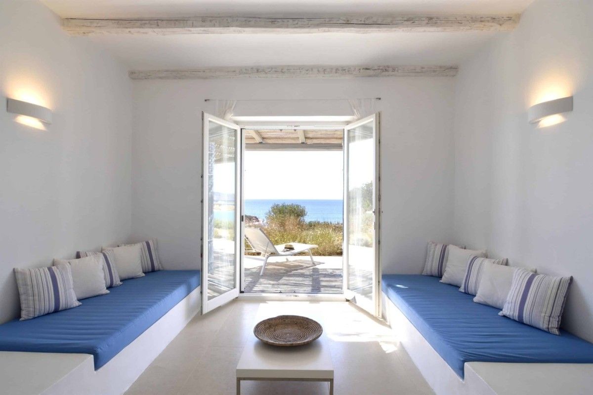 Azure Bay villa photo.
