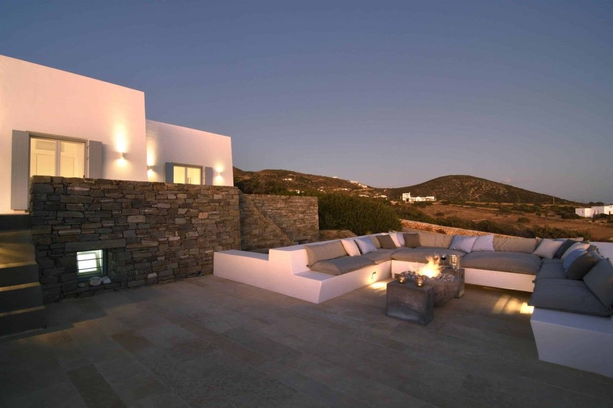 Azure Bay villa photo.