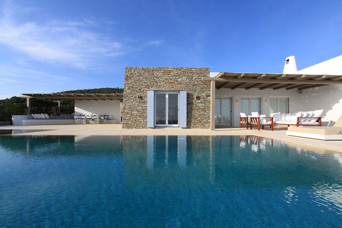 Azure Bay villa photo.