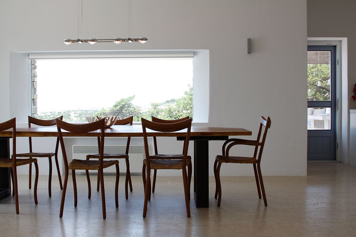 Azure Bay villa photo.