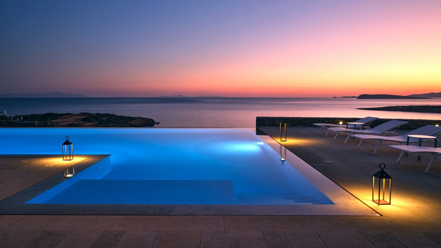 Azure Bay villa photo.