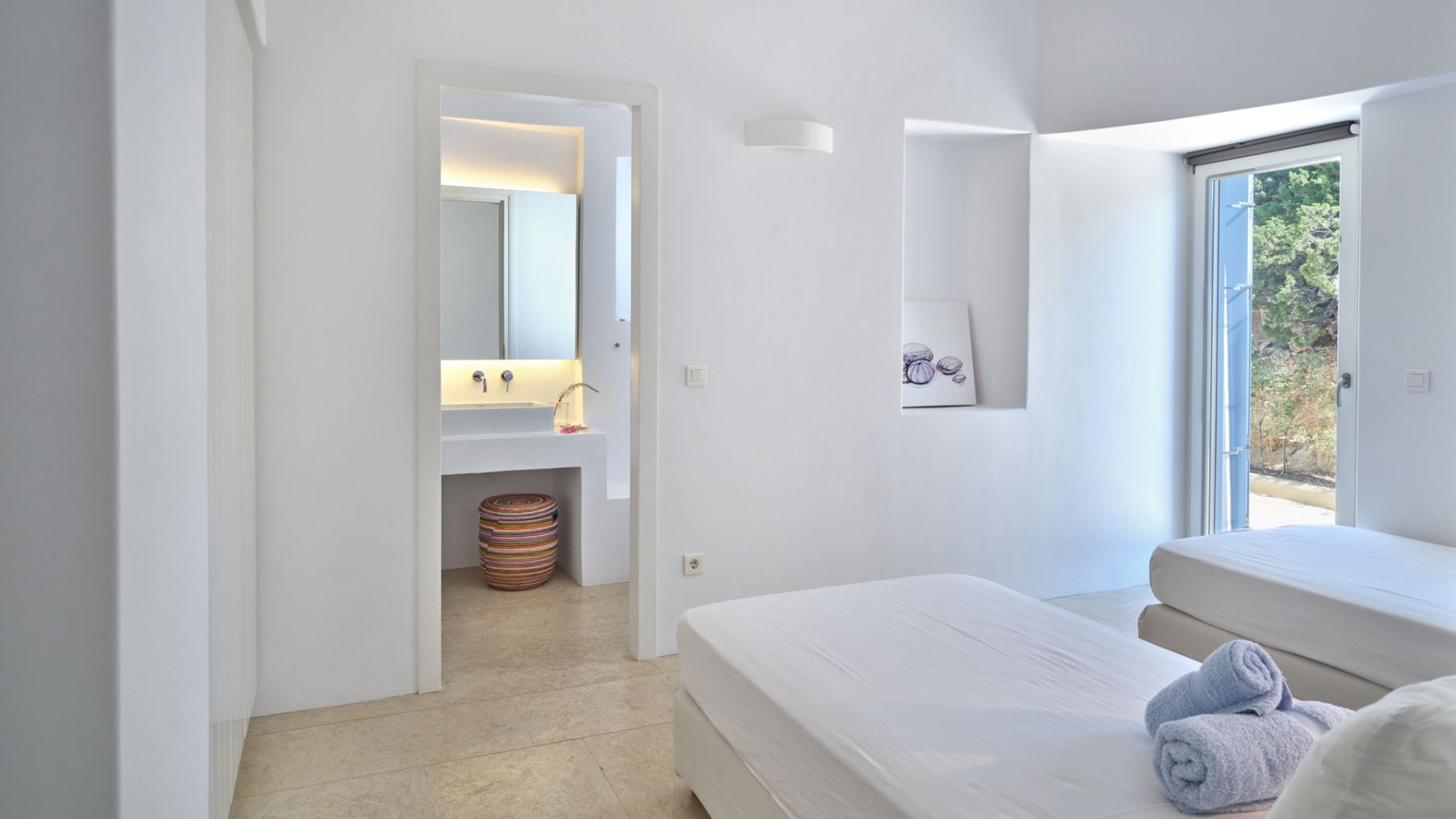 Azure Bay villa photo.