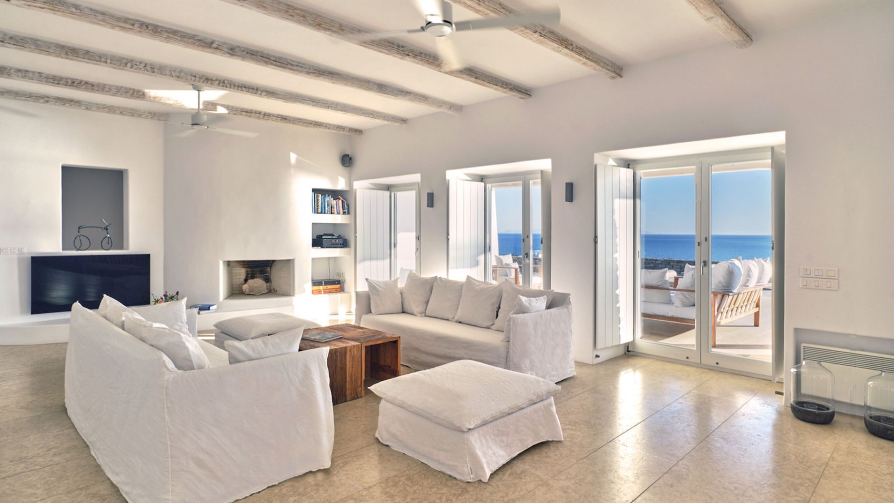 Azure Bay villa photo.