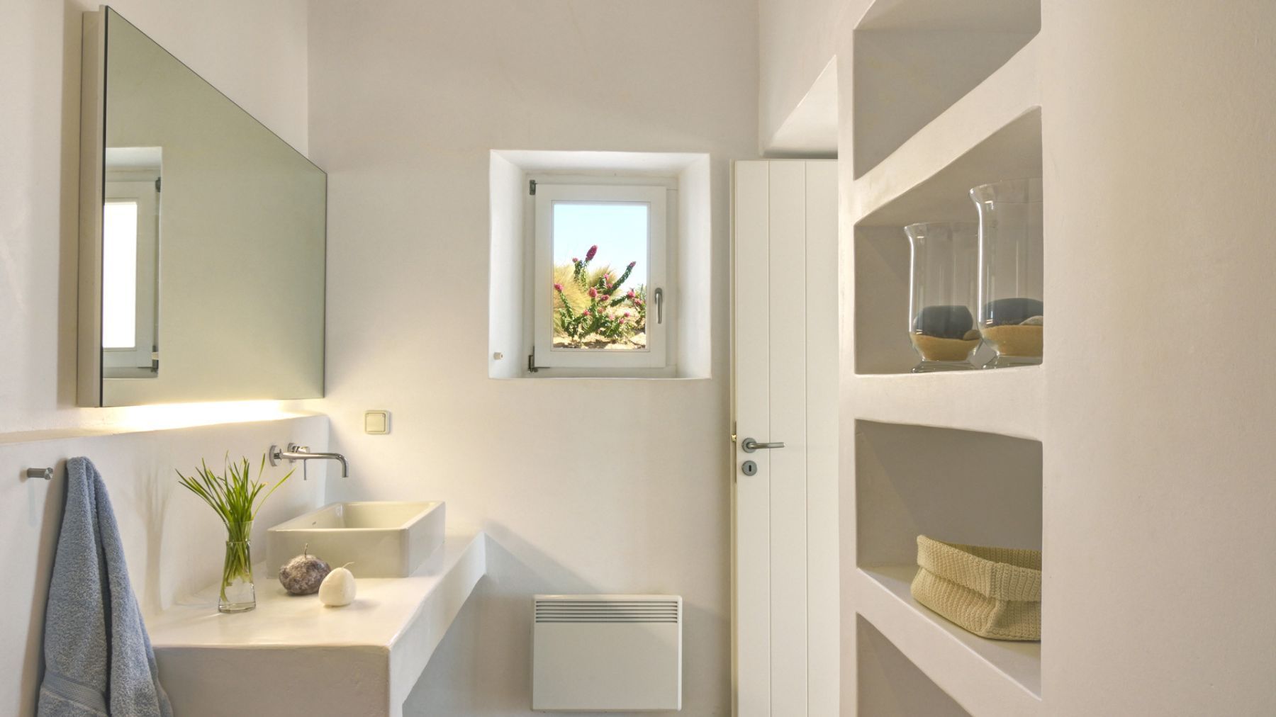 Azure Bay villa photo.