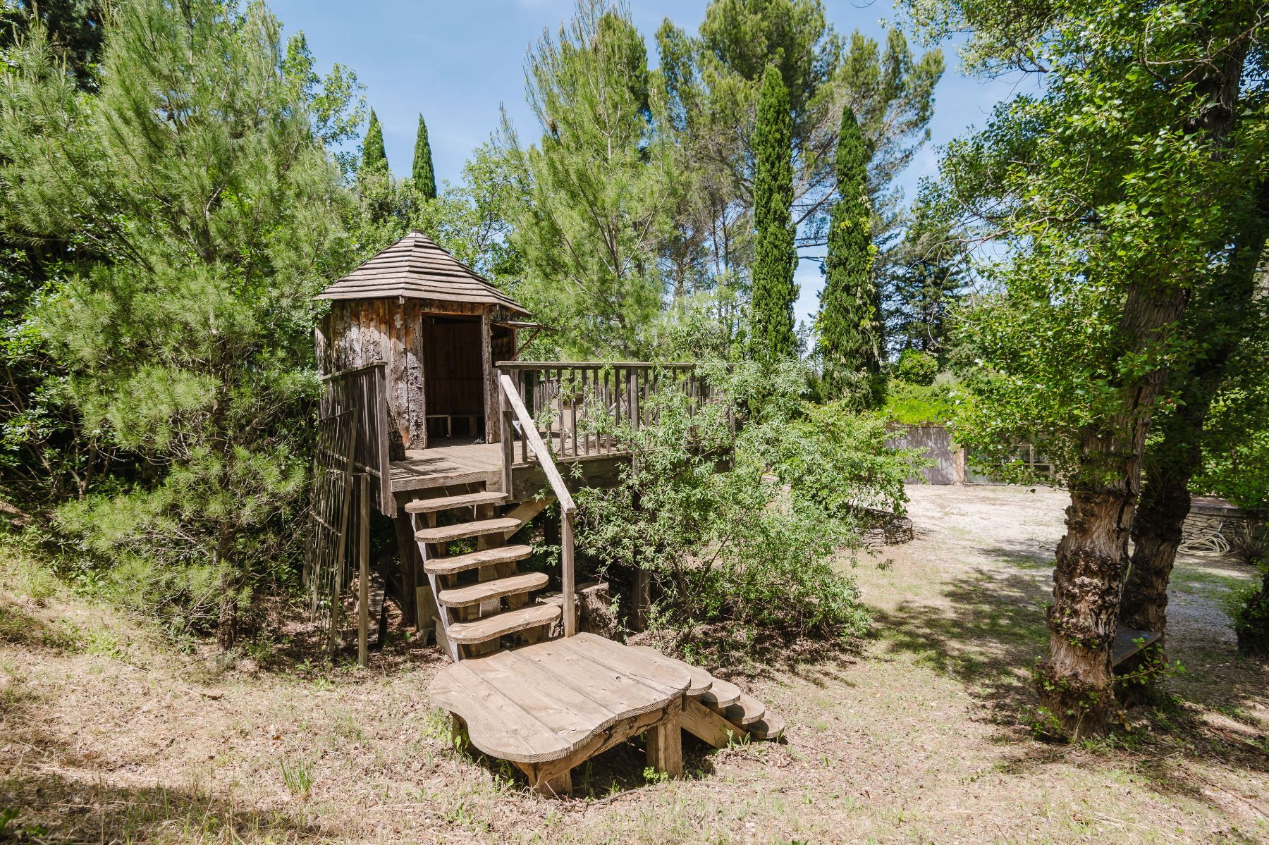 Mas des Nenuphars villa photo.