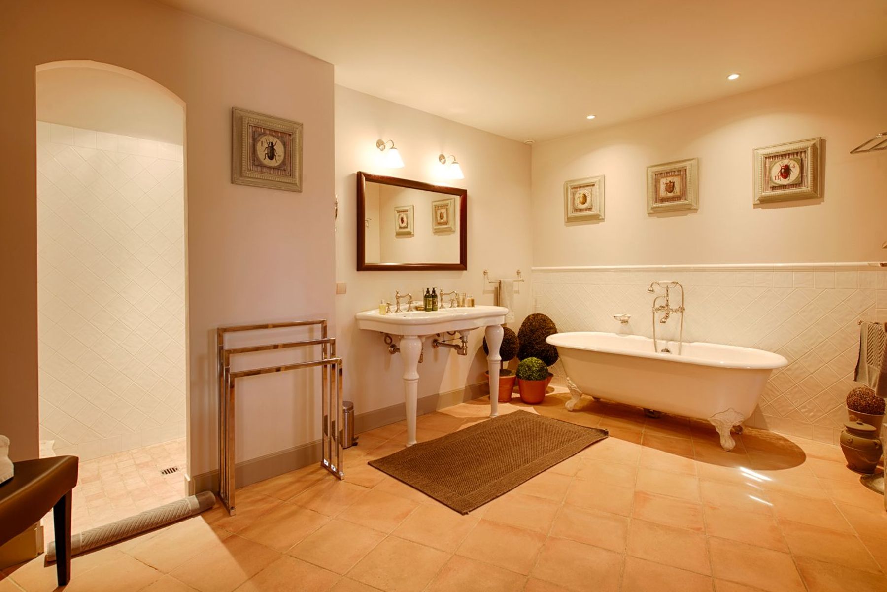 Domaine de Villeblanche villa photo.