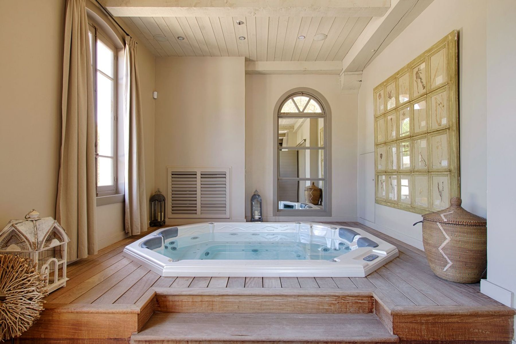 Domaine de Villeblanche villa photo.