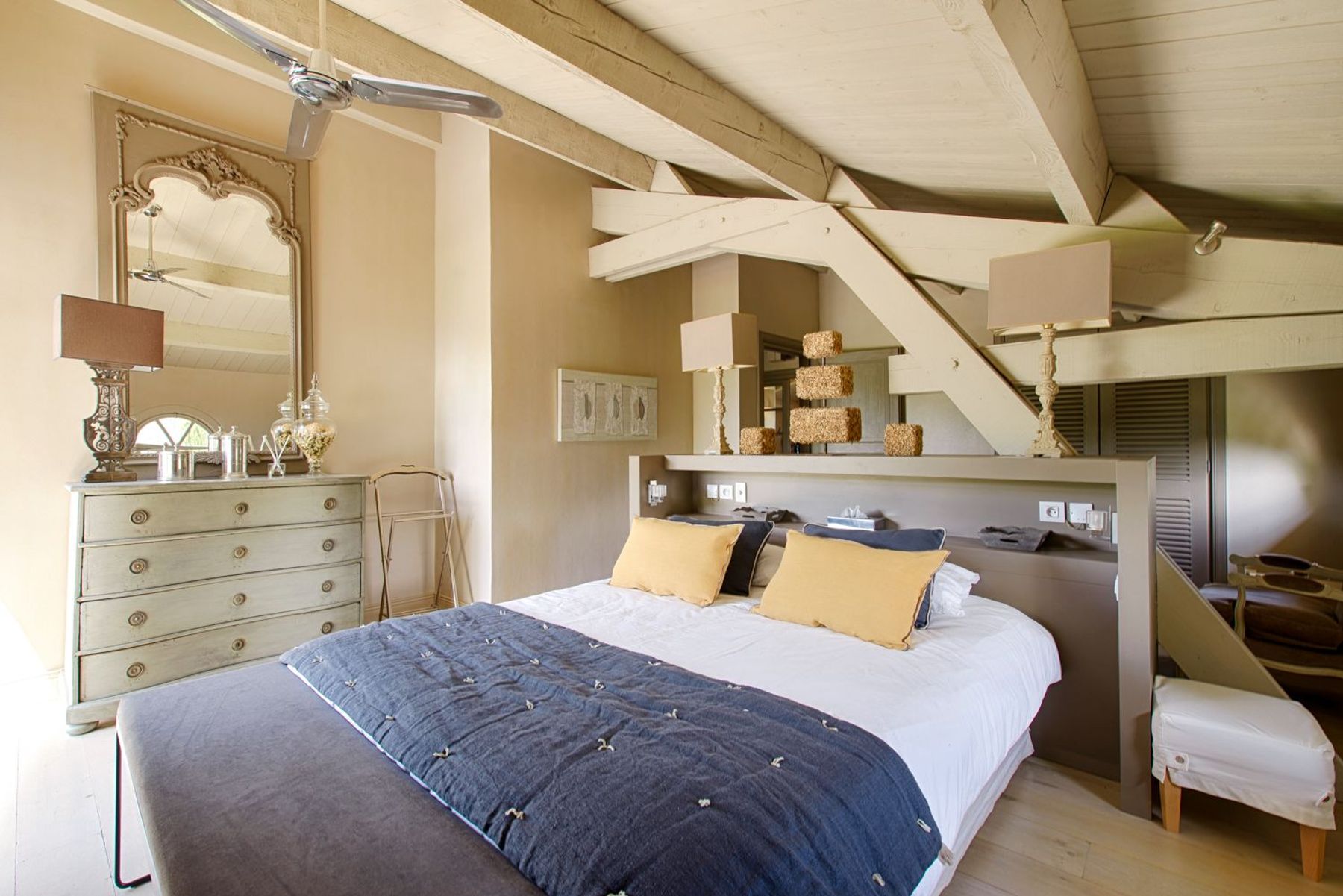 Domaine de Villeblanche villa photo.