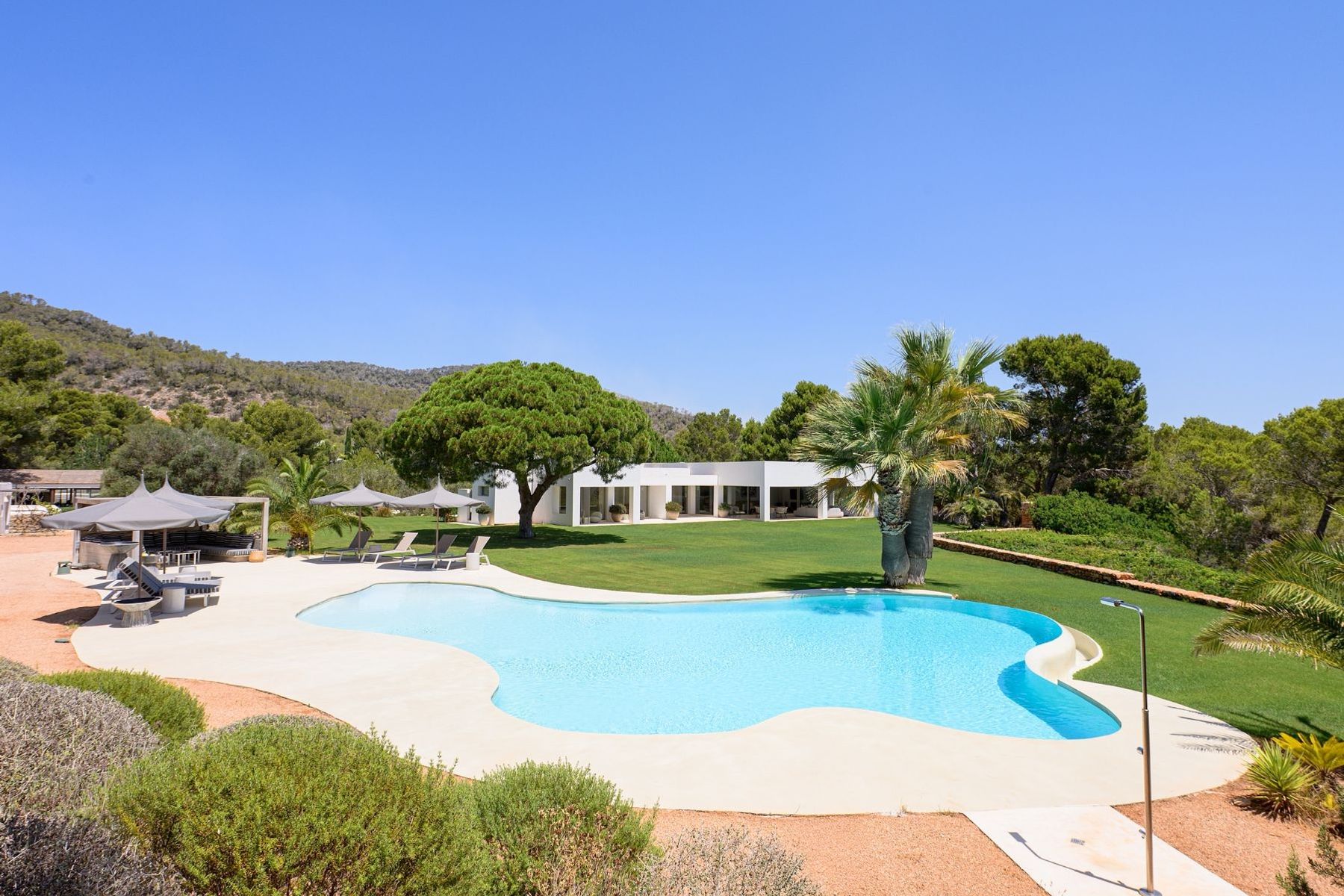 Can Taurino villa photo.