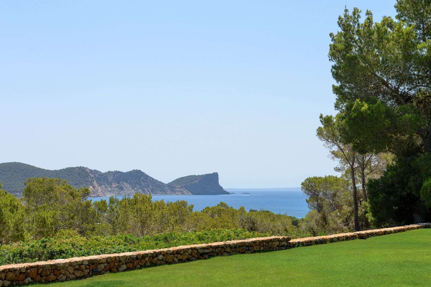 Can Taurino villa photo.