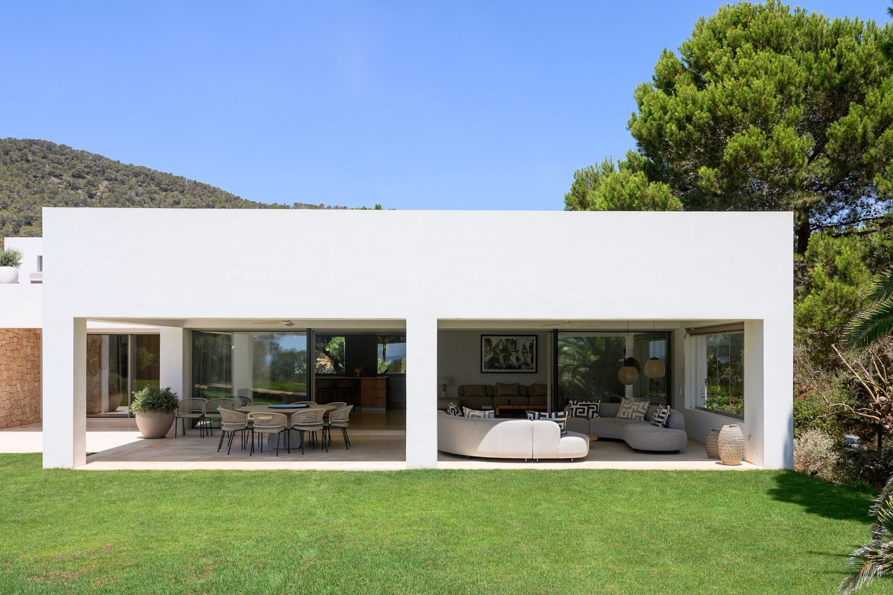 Can Taurino villa photo.