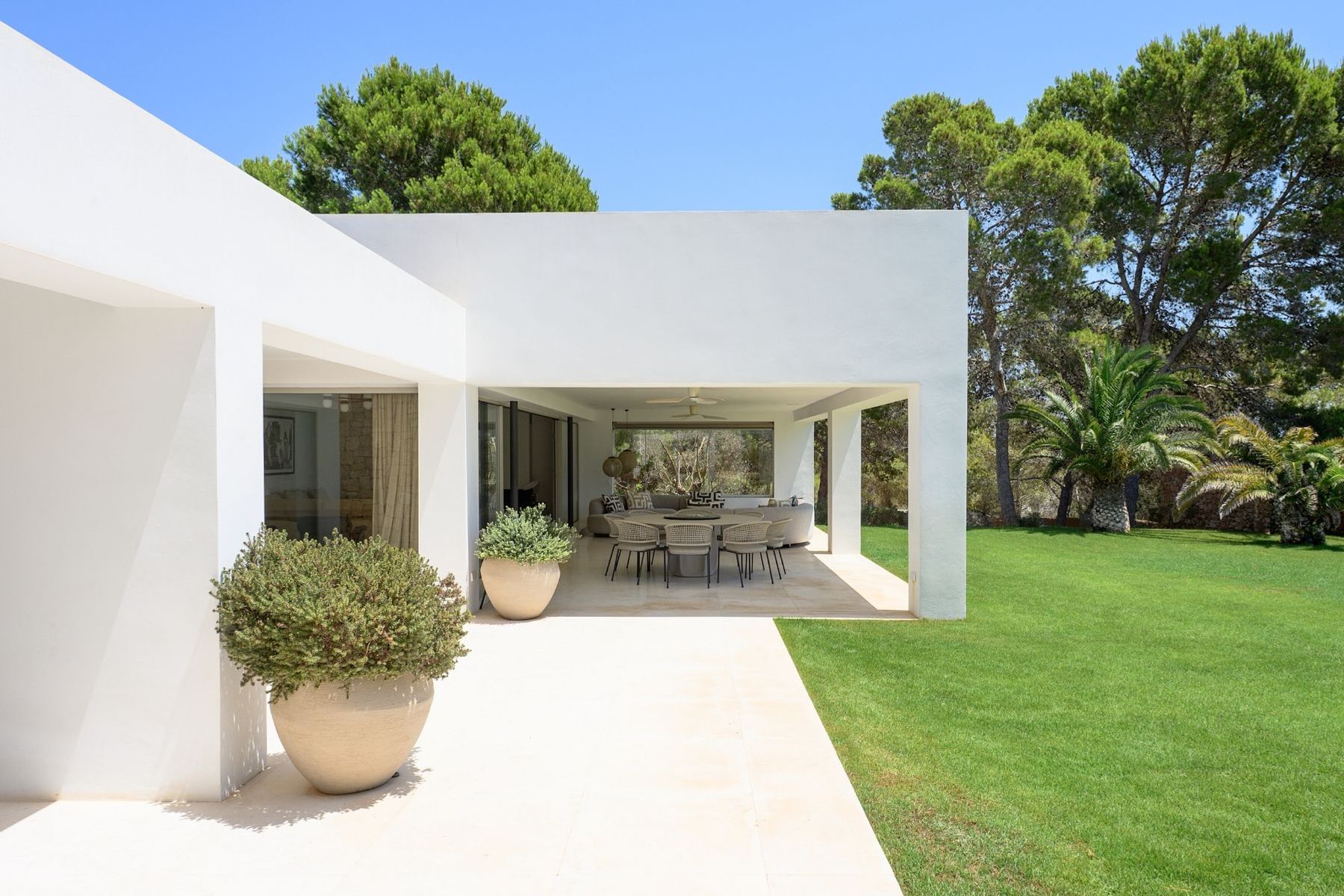 Can Taurino villa photo.