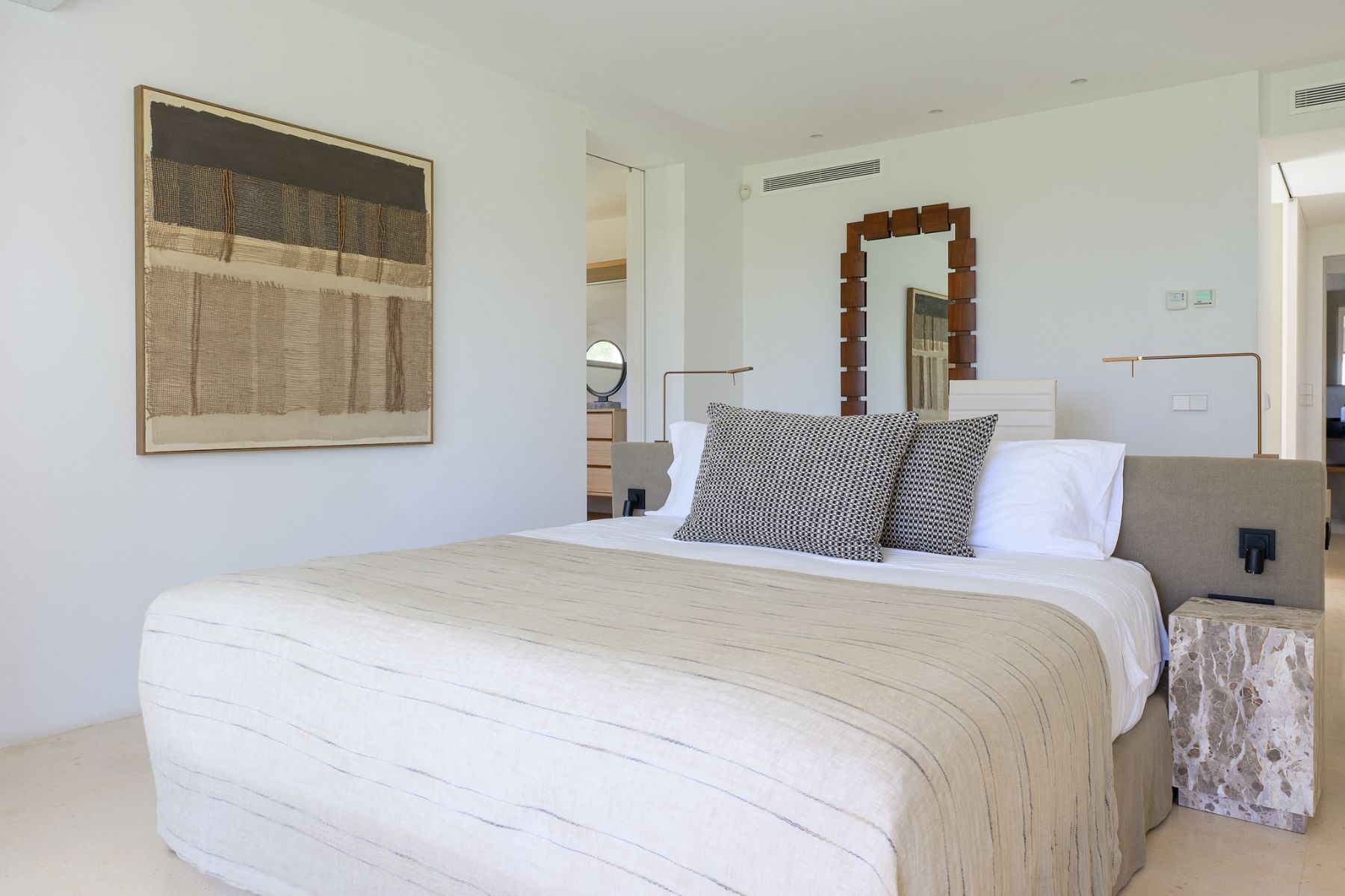 Can Taurino villa photo.