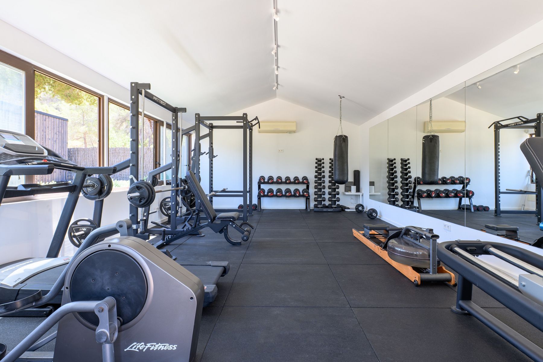 Can Taurino villa photo.