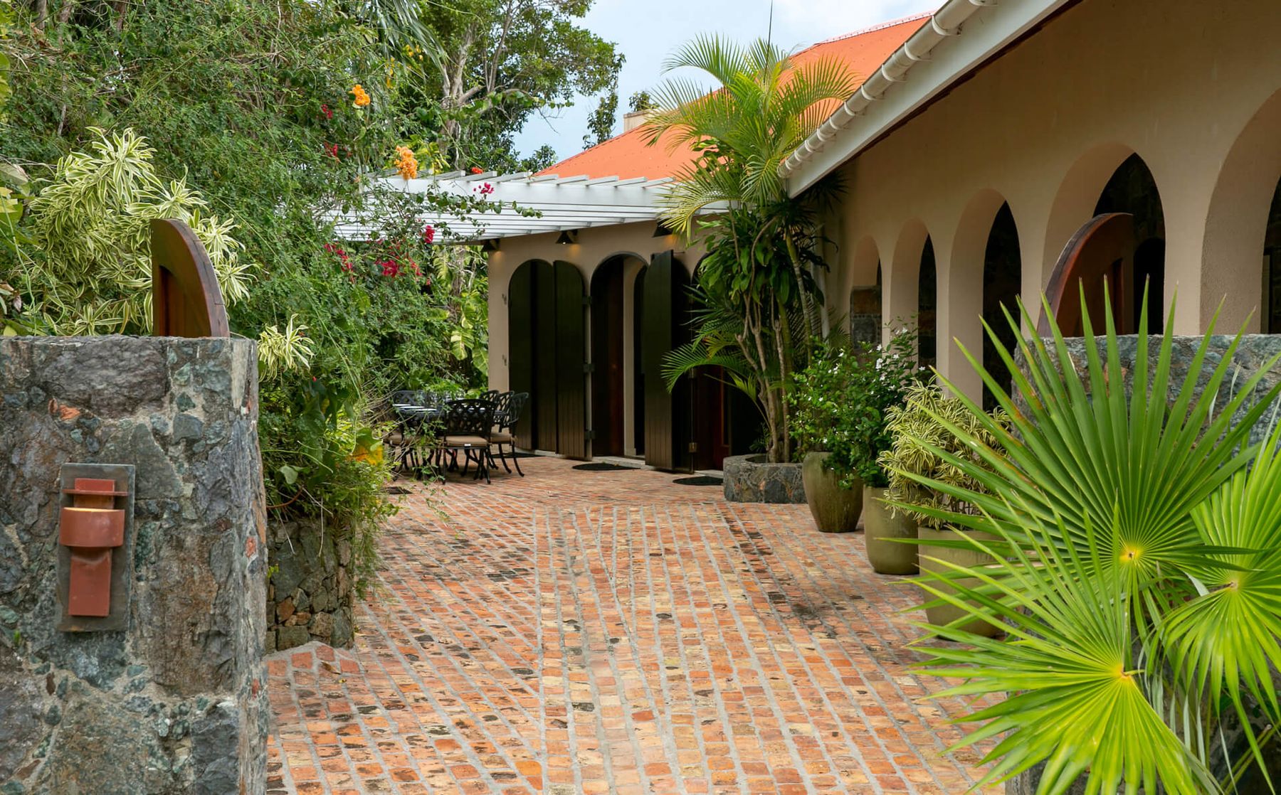 Mango Bay Villa villa photo.