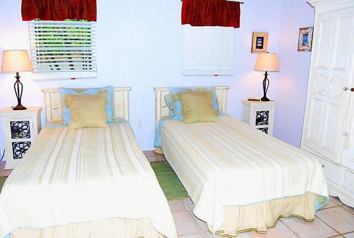 Sunset Beach Villa villa photo.