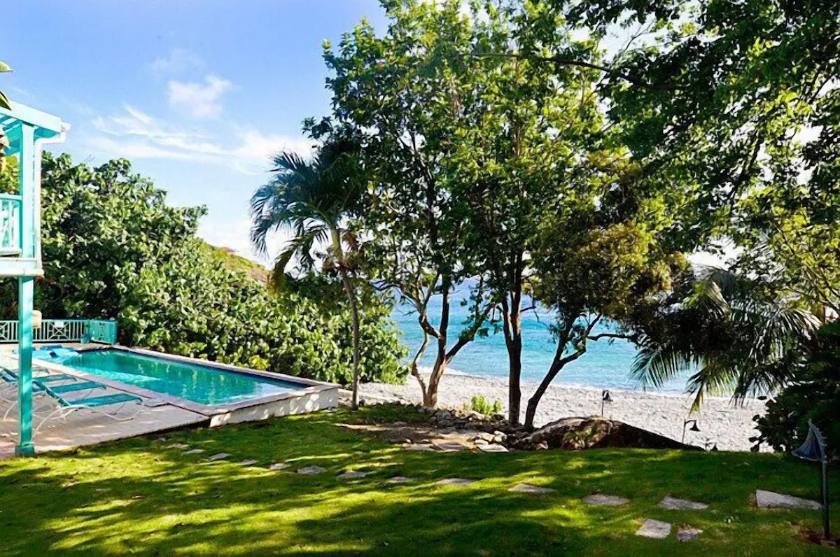 Sunset Beach Villa villa photo.
