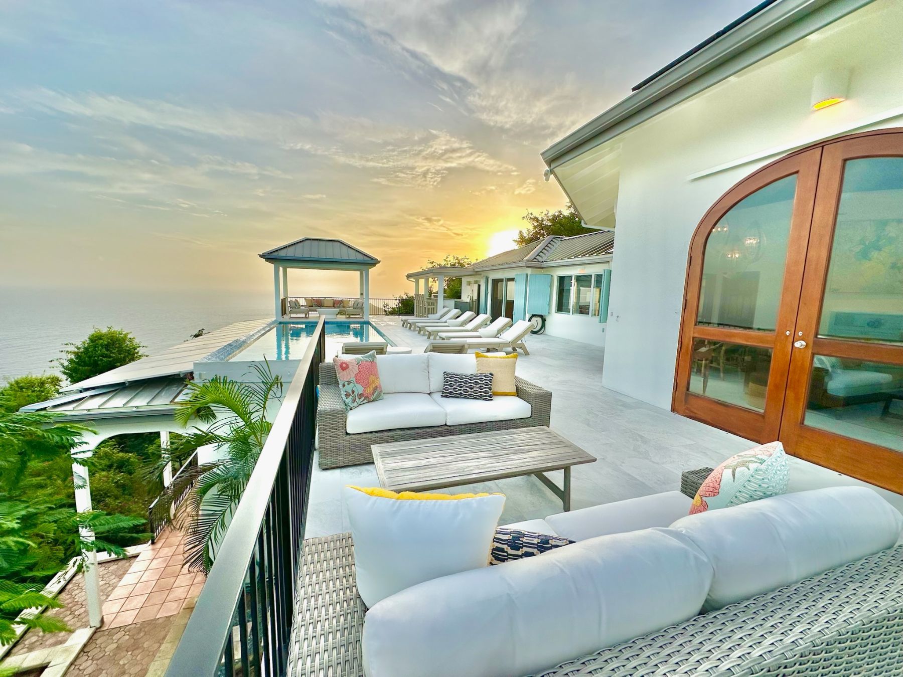 Panache Villa villa photo.
