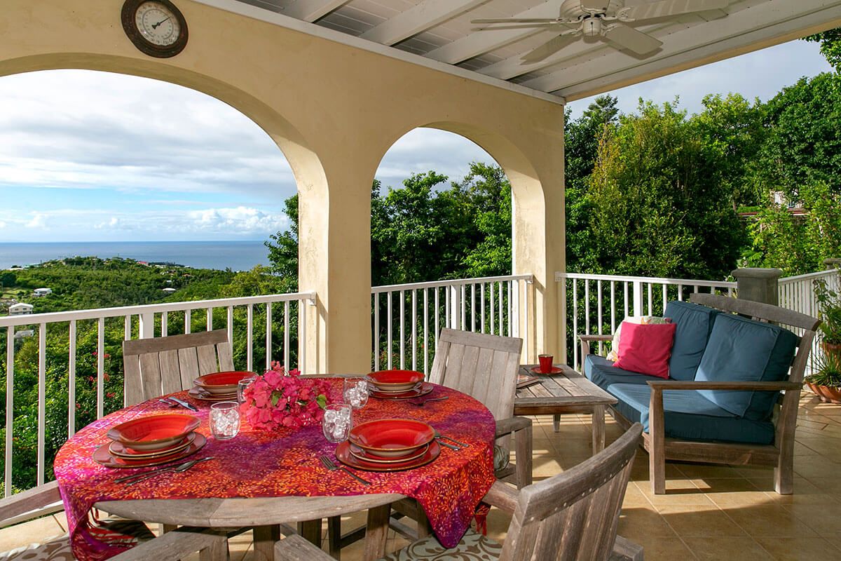 Alfresco Dining