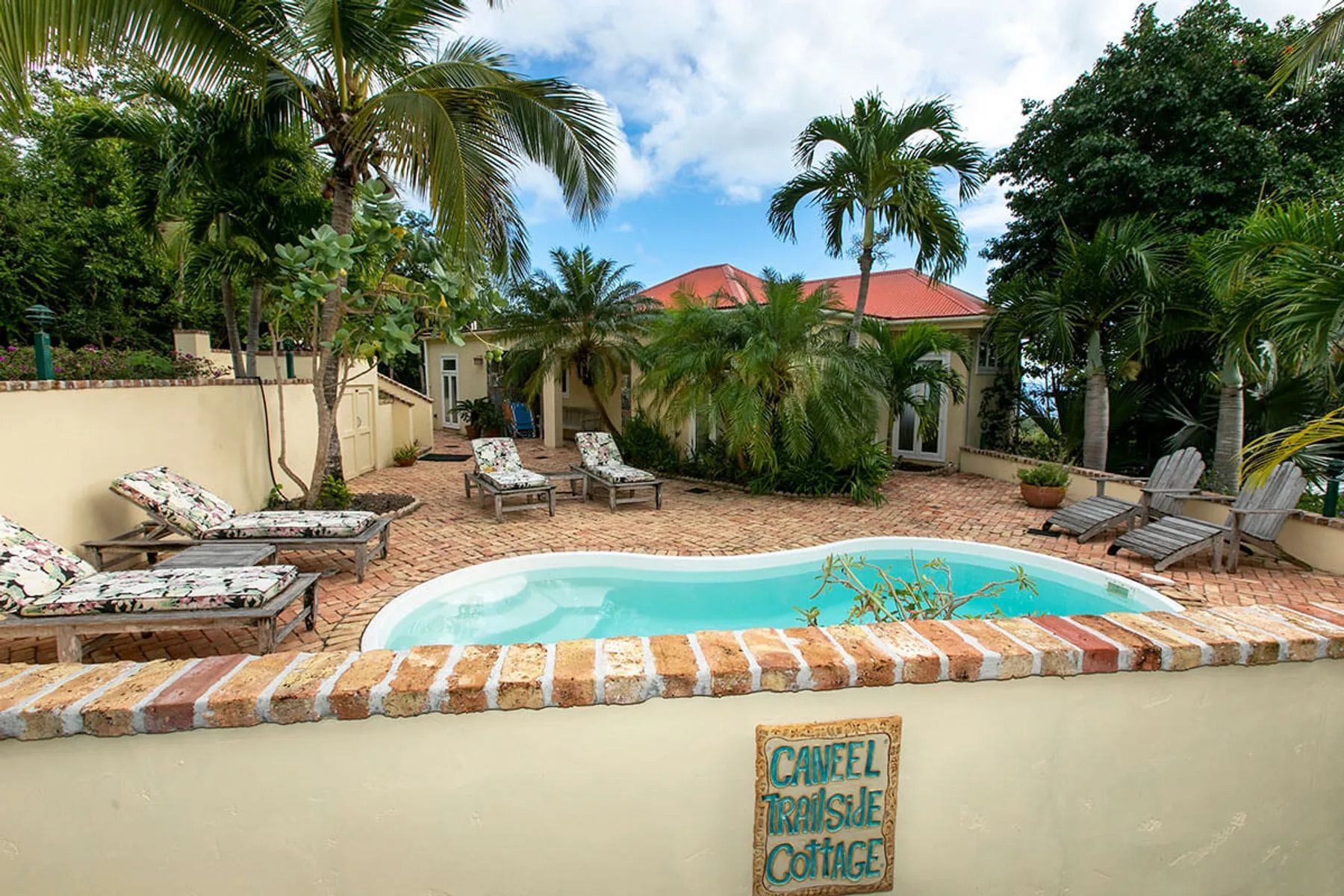 Caneel Trailside Cottage villa photo.