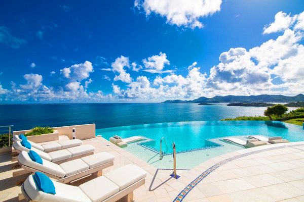 Pool party Caribbean, Private Nature reserve Saint Marteen