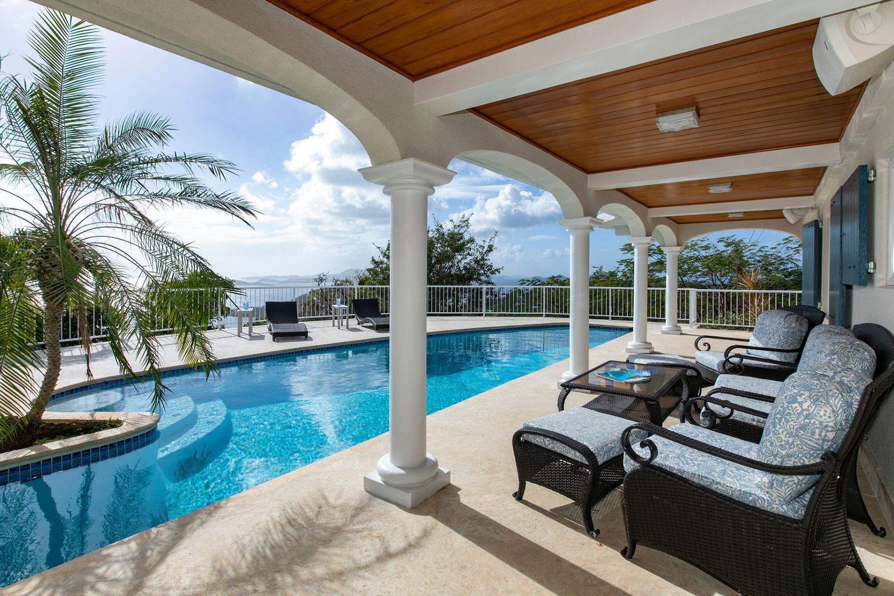 Sea Forever Villa villa photo.